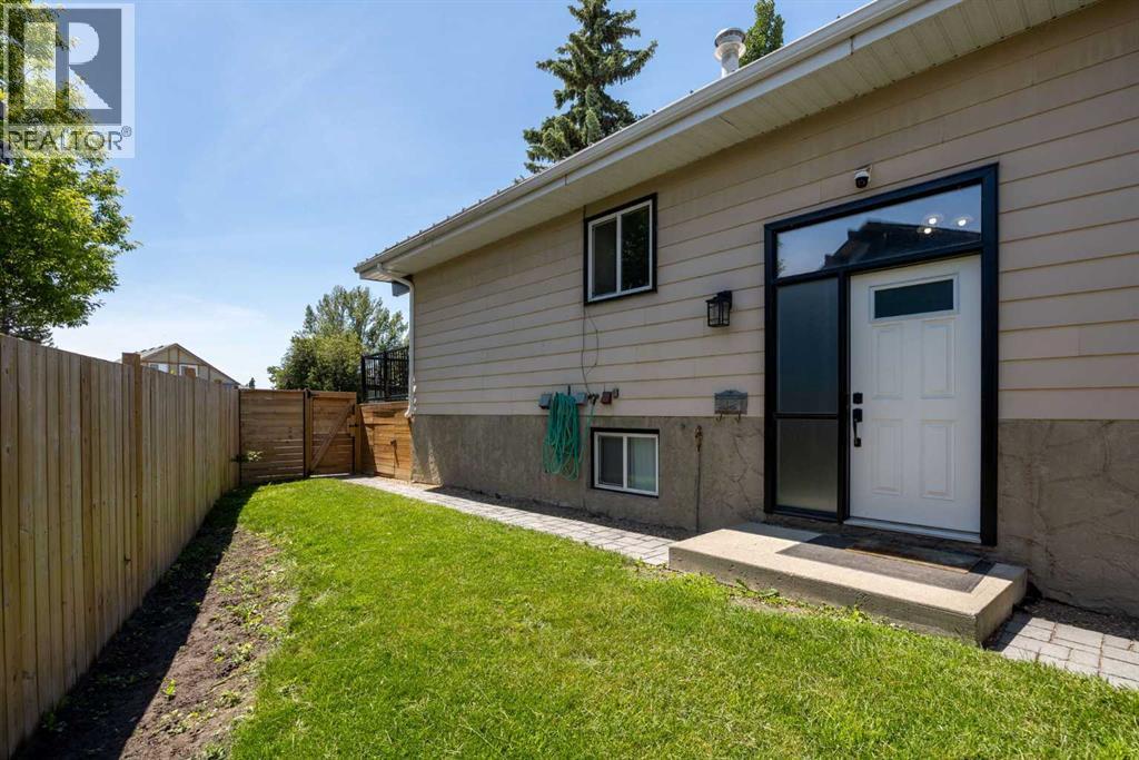 8A Arlington Bay SE - 6