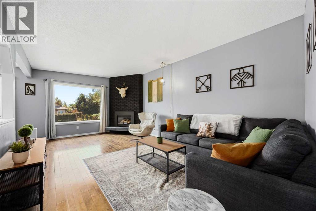 8A Arlington Bay SE - 8