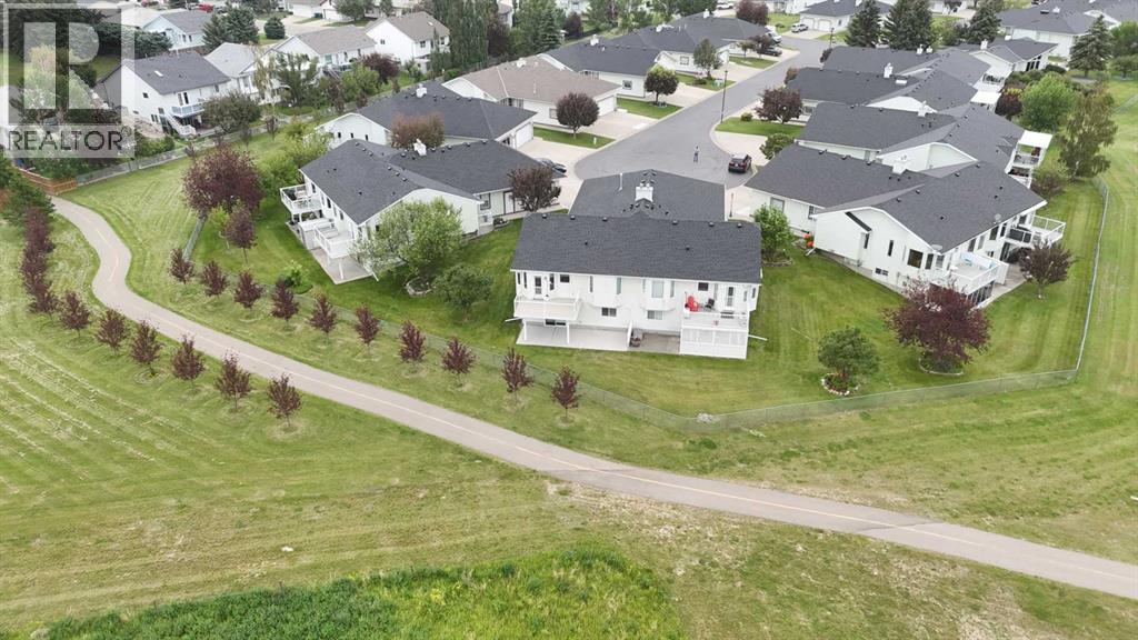33 Strathmore Lakes Bay - 7