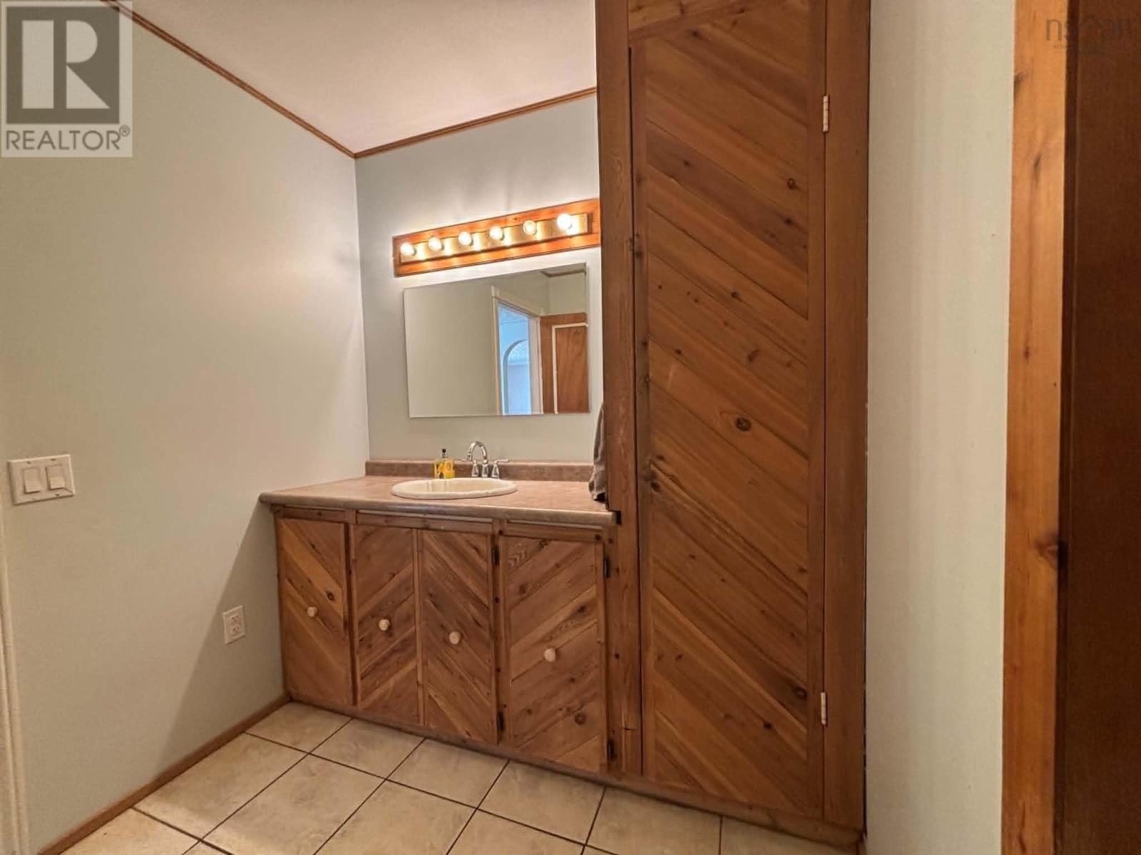 32 Chemin Herb LeBlanc Road - 11