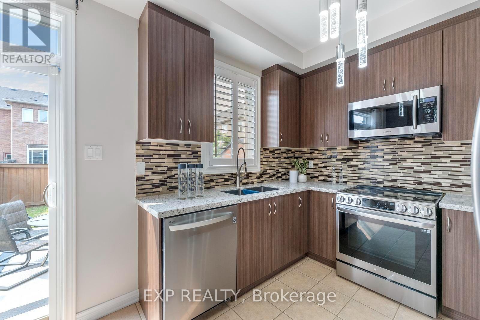 717 MEGSON TERRACE - Image 17