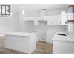 Primary Bedroom - 857 Elliott Street, Regina, SK S4N3E3 Photo 6