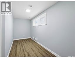 857 Elliott Street, Regina, SK S4N3E3 Photo 33