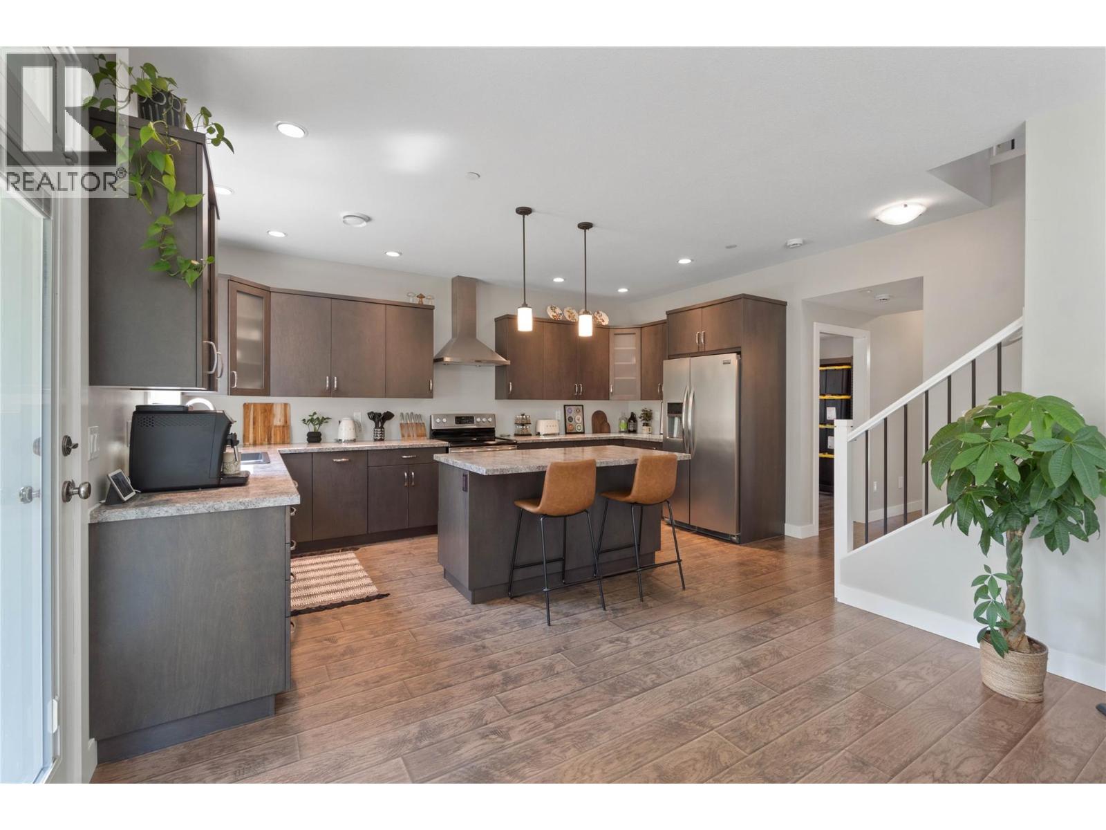 8901 Grizzly Crescent, Kamloops — photo 3