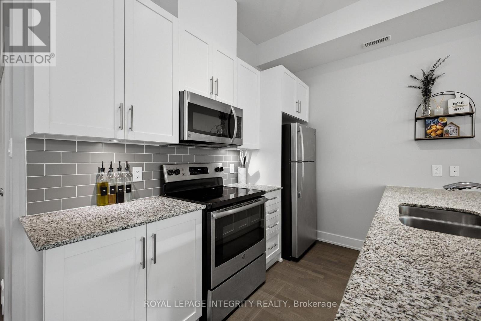 2 Bed, 2 Bath House for Sale in Ottawa – 48 BERGERON PRIVATE W, Ottawa – MLS# X13581272 - Image 15