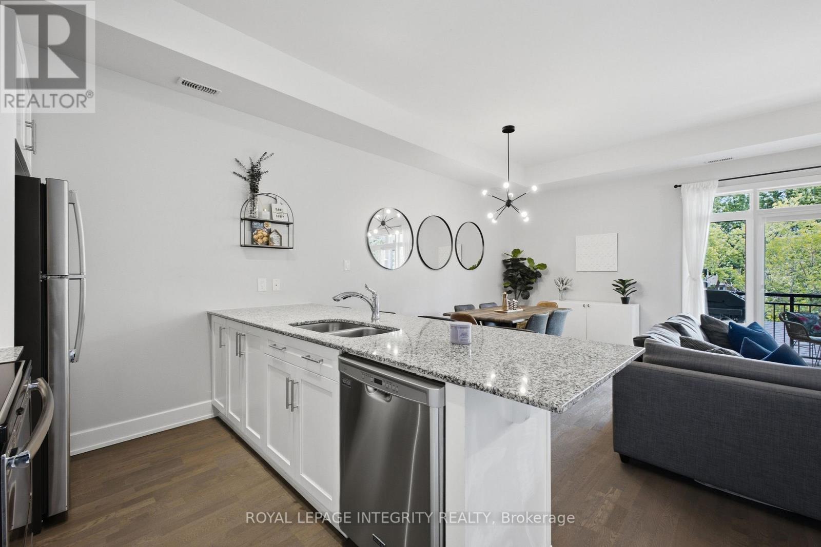2 Bed, 2 Bath House for Sale in Ottawa – 48 BERGERON PRIVATE W, Ottawa – MLS# X13581272 - Image 16
