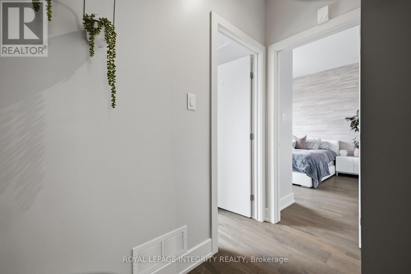 2 Bed, 2 Bath House for Sale in Ottawa – 48 BERGERON PRIVATE W, Ottawa – MLS# X13581272 - Image 20
