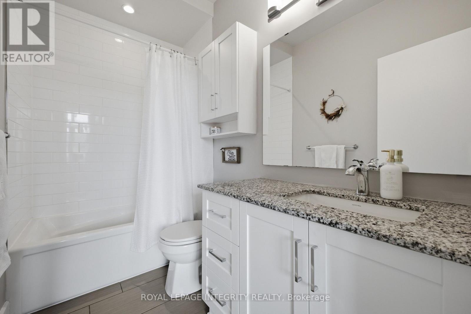 2 Bed, 2 Bath House for Sale in Ottawa – 48 BERGERON PRIVATE W, Ottawa – MLS# X13581272 - Image 25