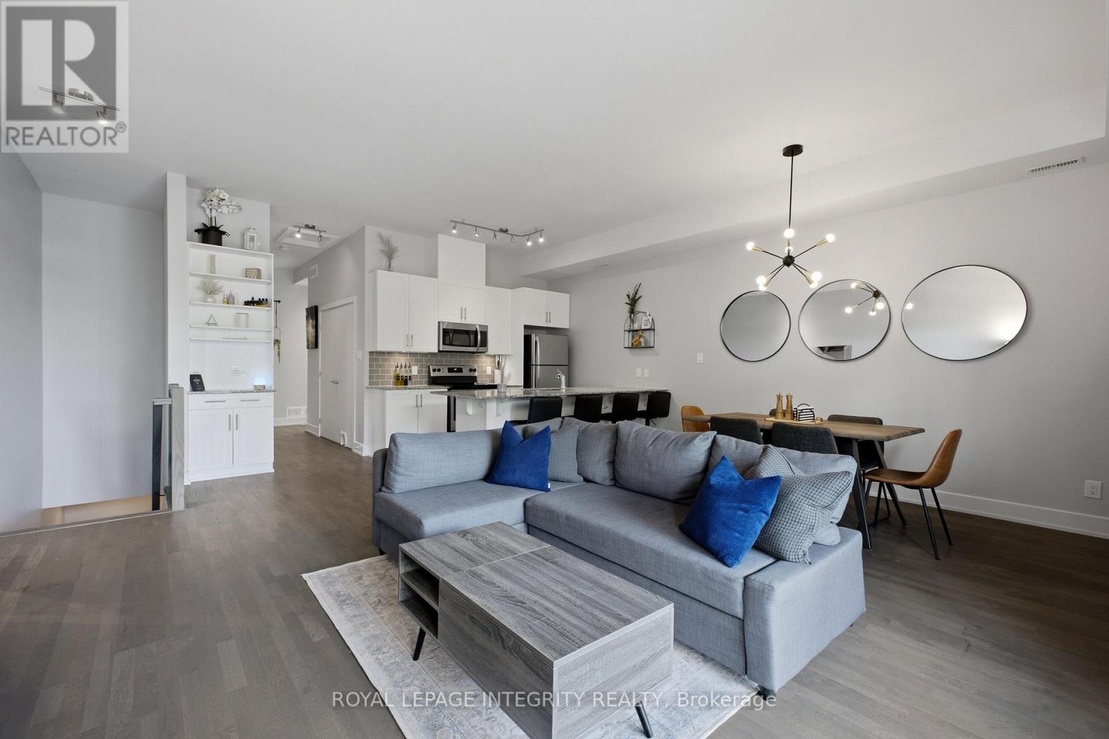 2 Bed, 2 Bath House for Sale in Ottawa – 48 BERGERON PRIVATE W, Ottawa – MLS# X13581272 - Image 5