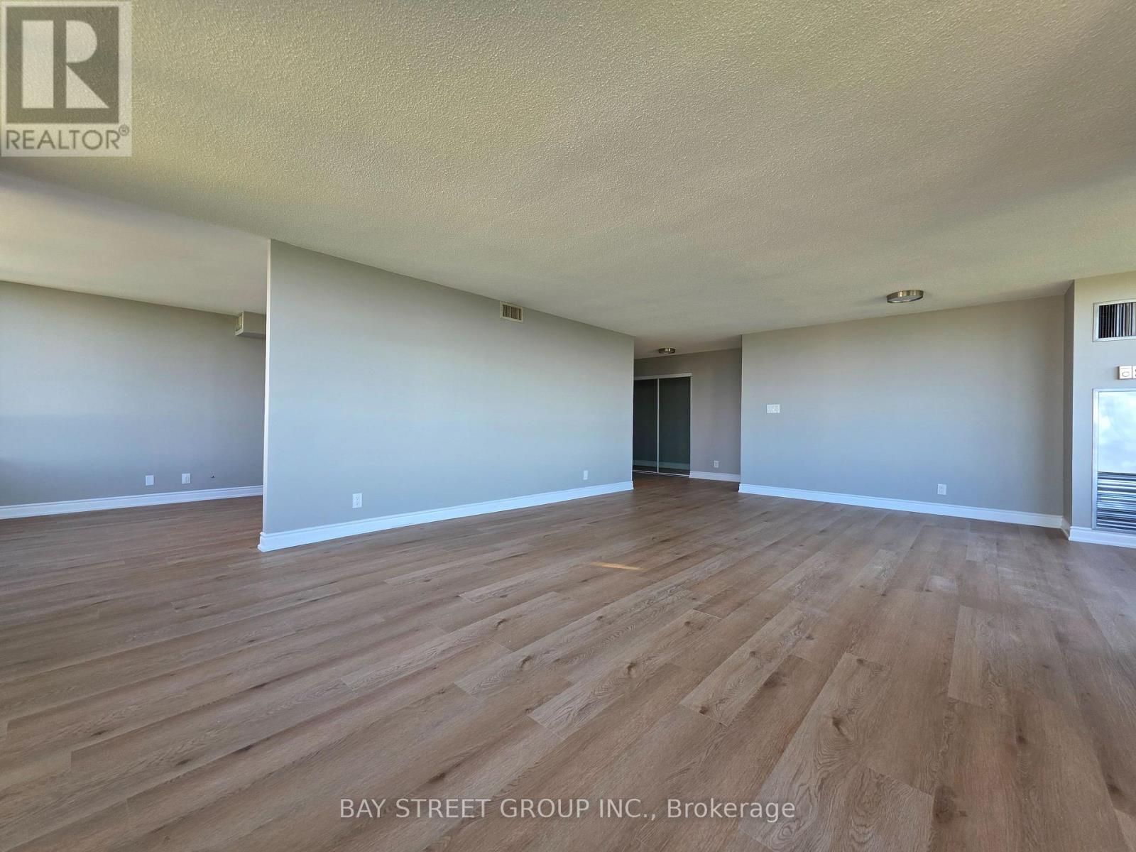 Living/dining