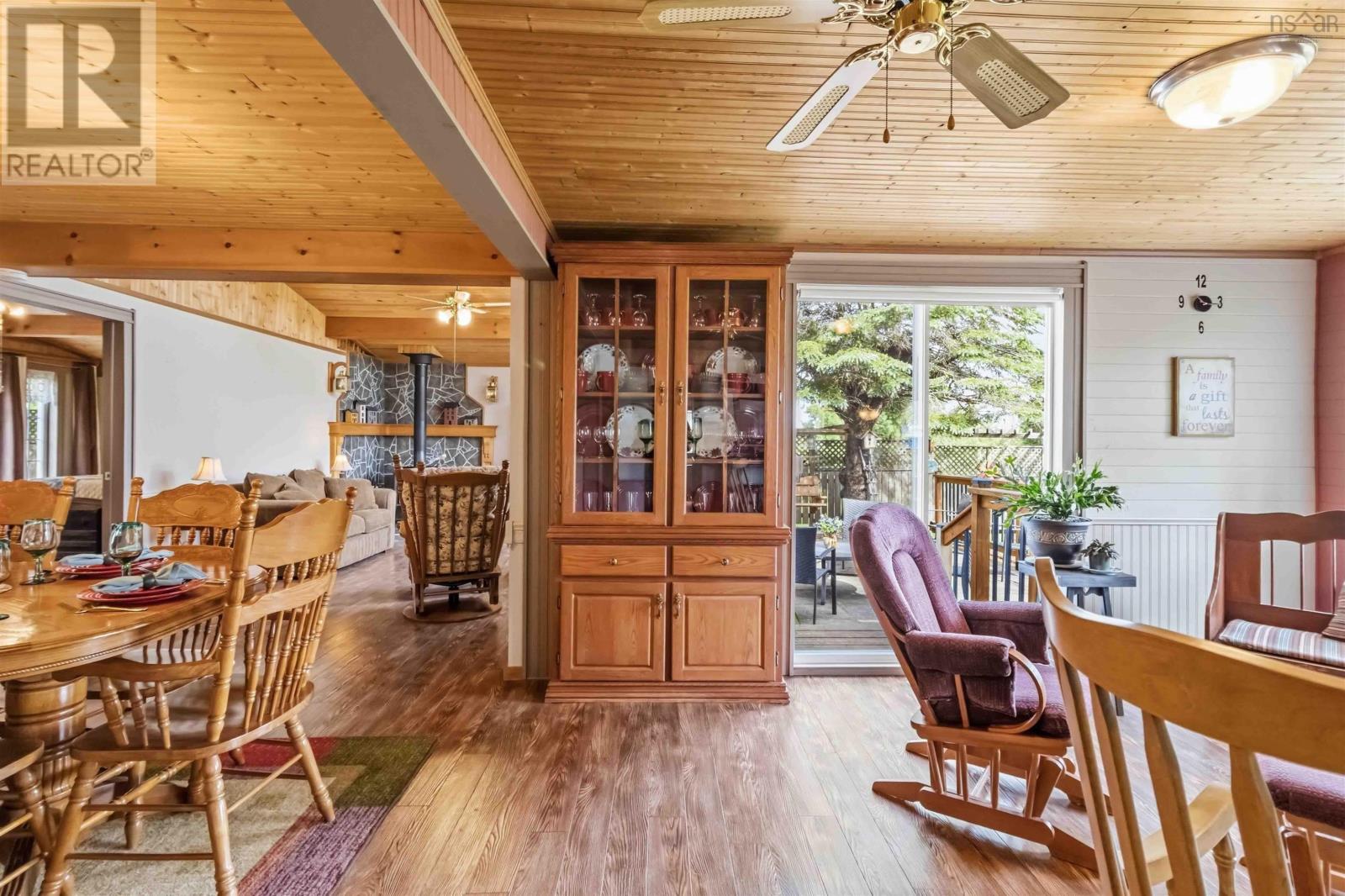 1091 RIDGE Road - 23