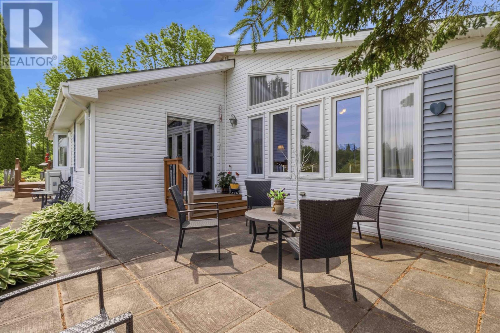 1091 RIDGE Road - 8