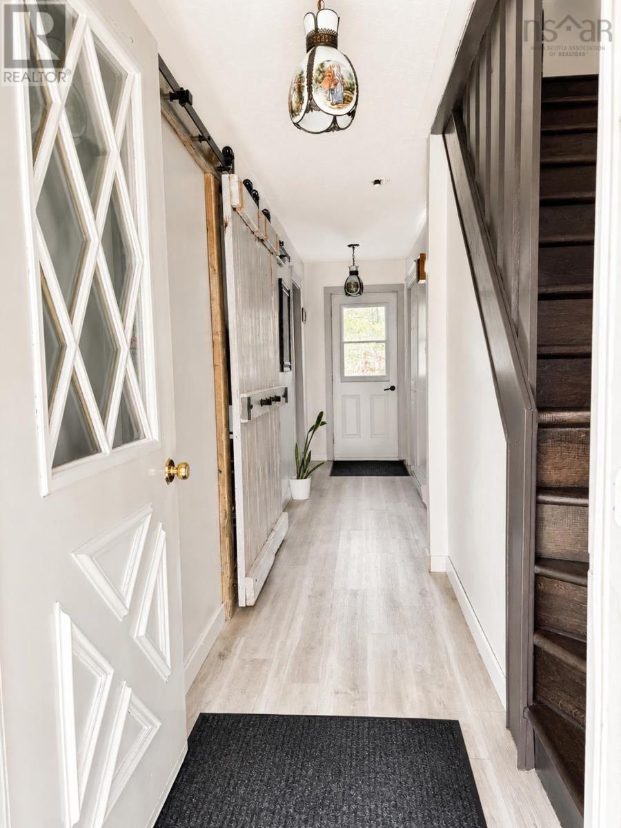 27 Greenridge Drive - 2