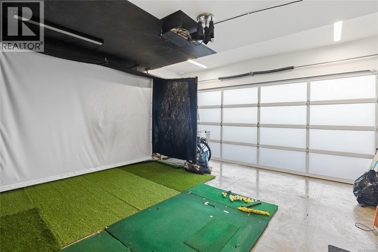 6089 Sansum Dr - 47