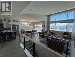 Entrance - 6089 Sansum Dr, Duncan, BC V9L0B3 Photo 8
