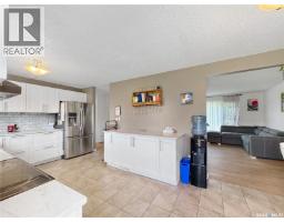 Storage - 322 35th Street, Battleford, SK S0M0E0 Photo 6