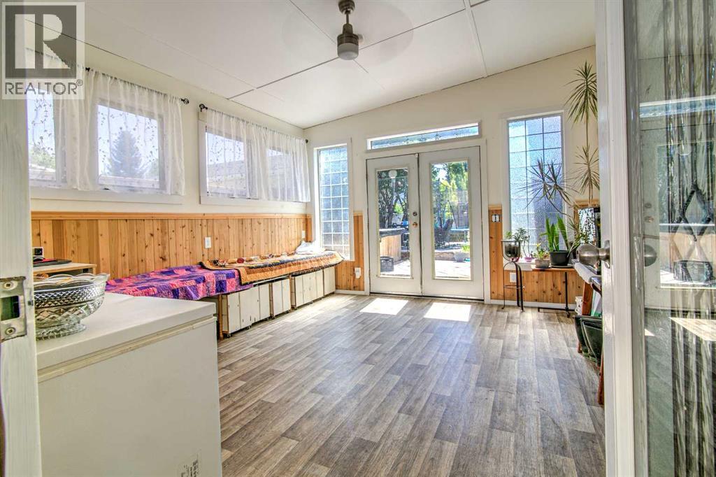 1714 15 Avenue N - 3