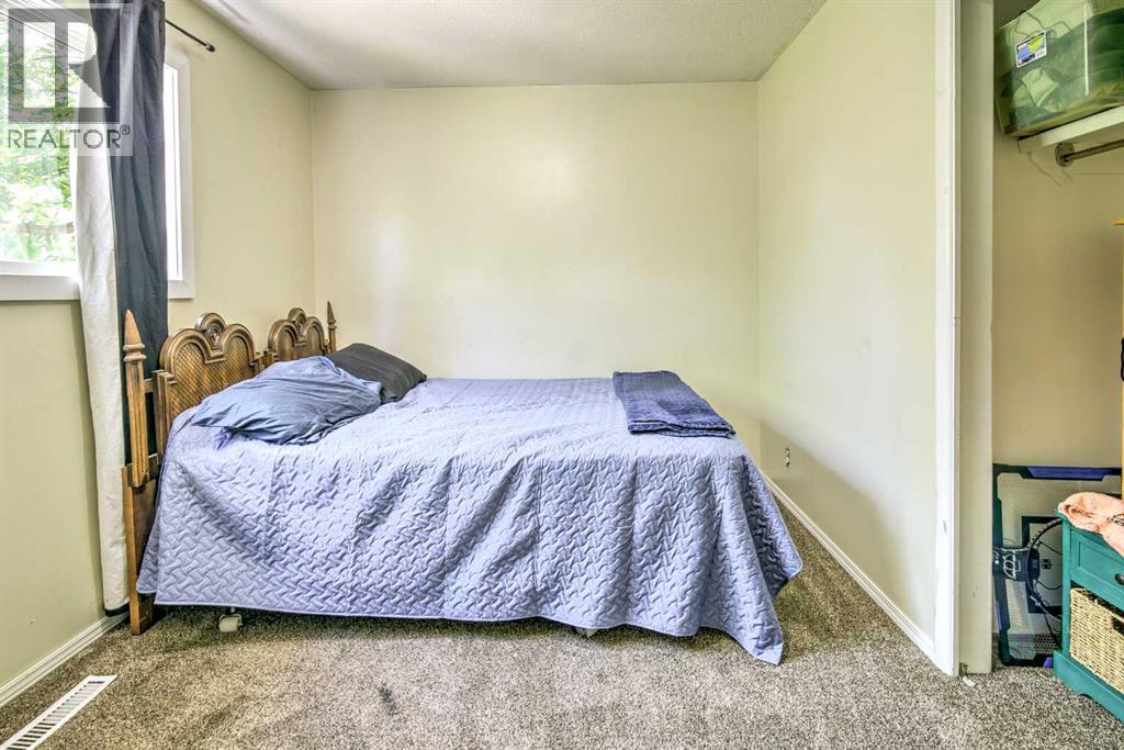 1714 15 Avenue N - Image 23