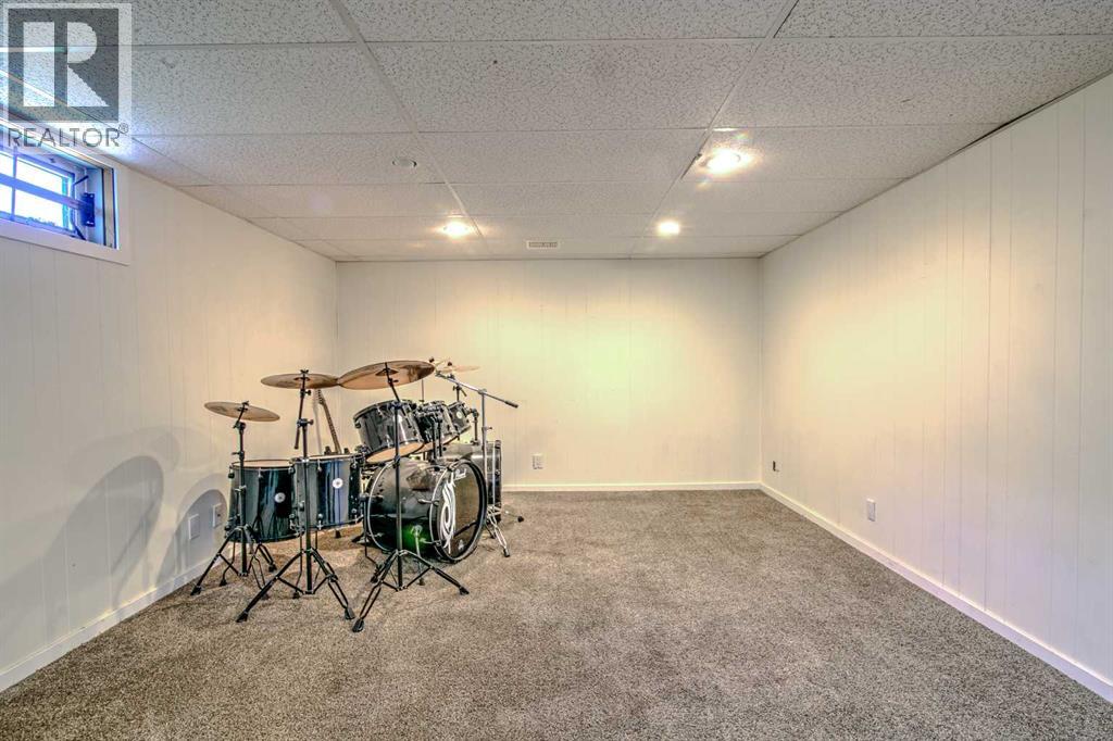 1714 15 Avenue N - Image 28