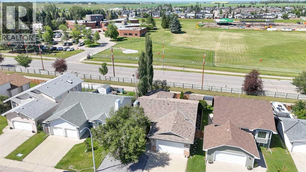 254 Maple Grove Crescent - Image 4