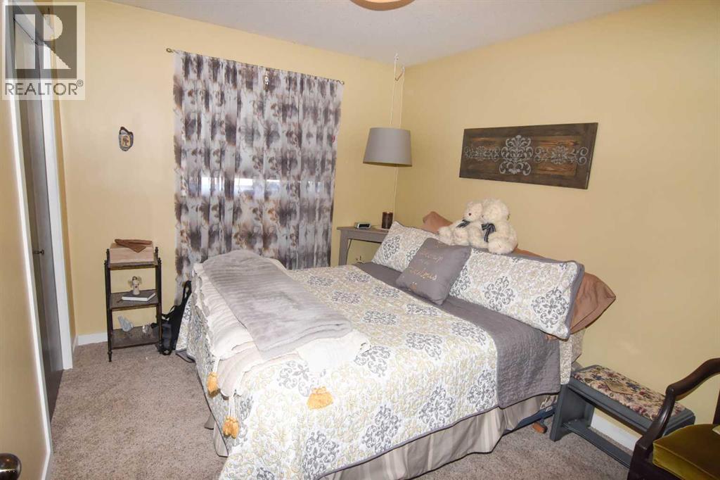 254 Maple Grove Crescent - Image 25