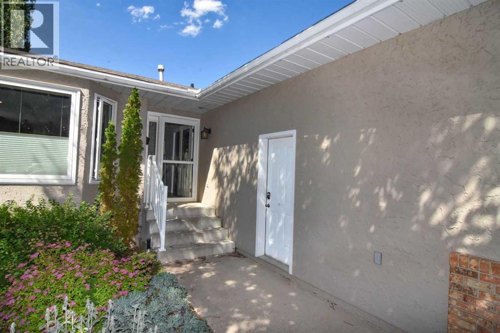 254 Maple Grove Crescent - 7
