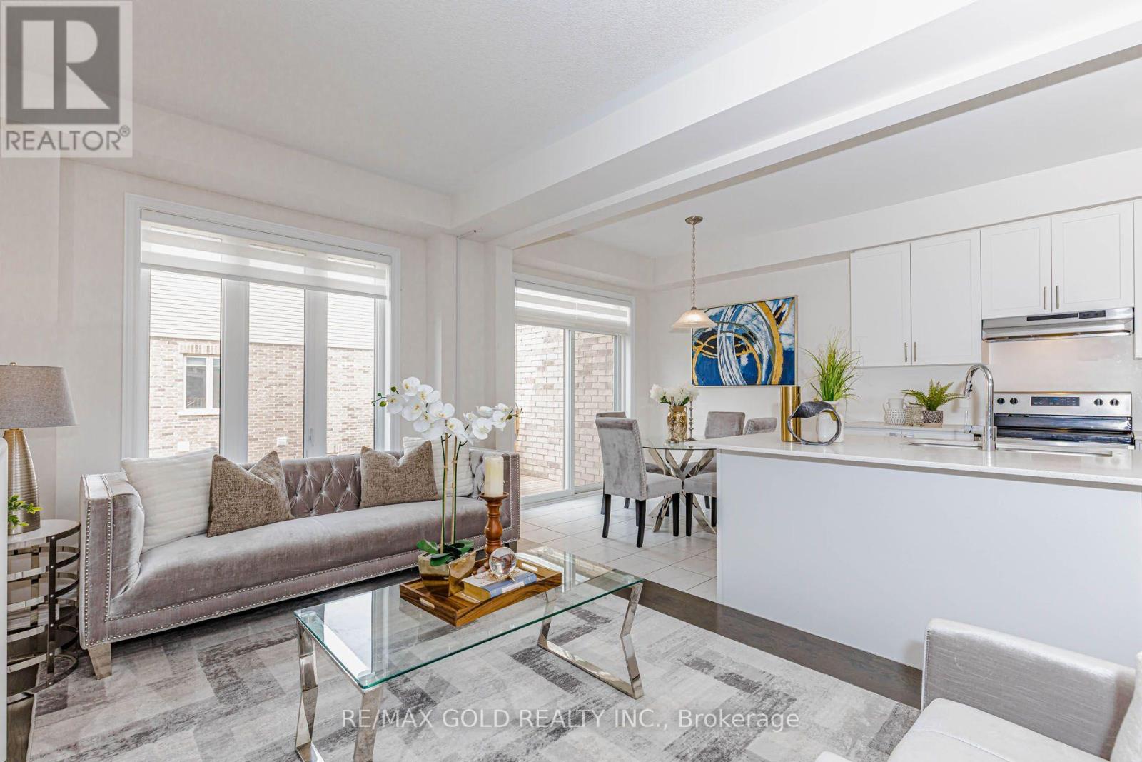 147 BROADACRE DRIVE - 6
