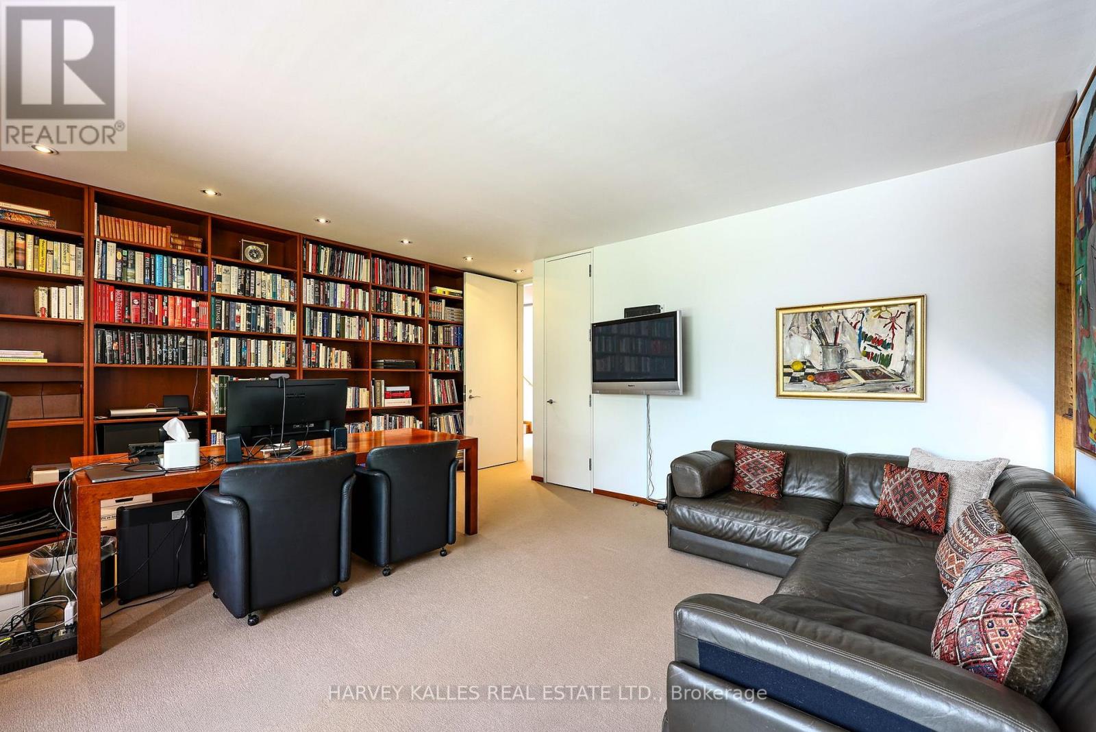 36 MILLBANK AVENUE - 30
