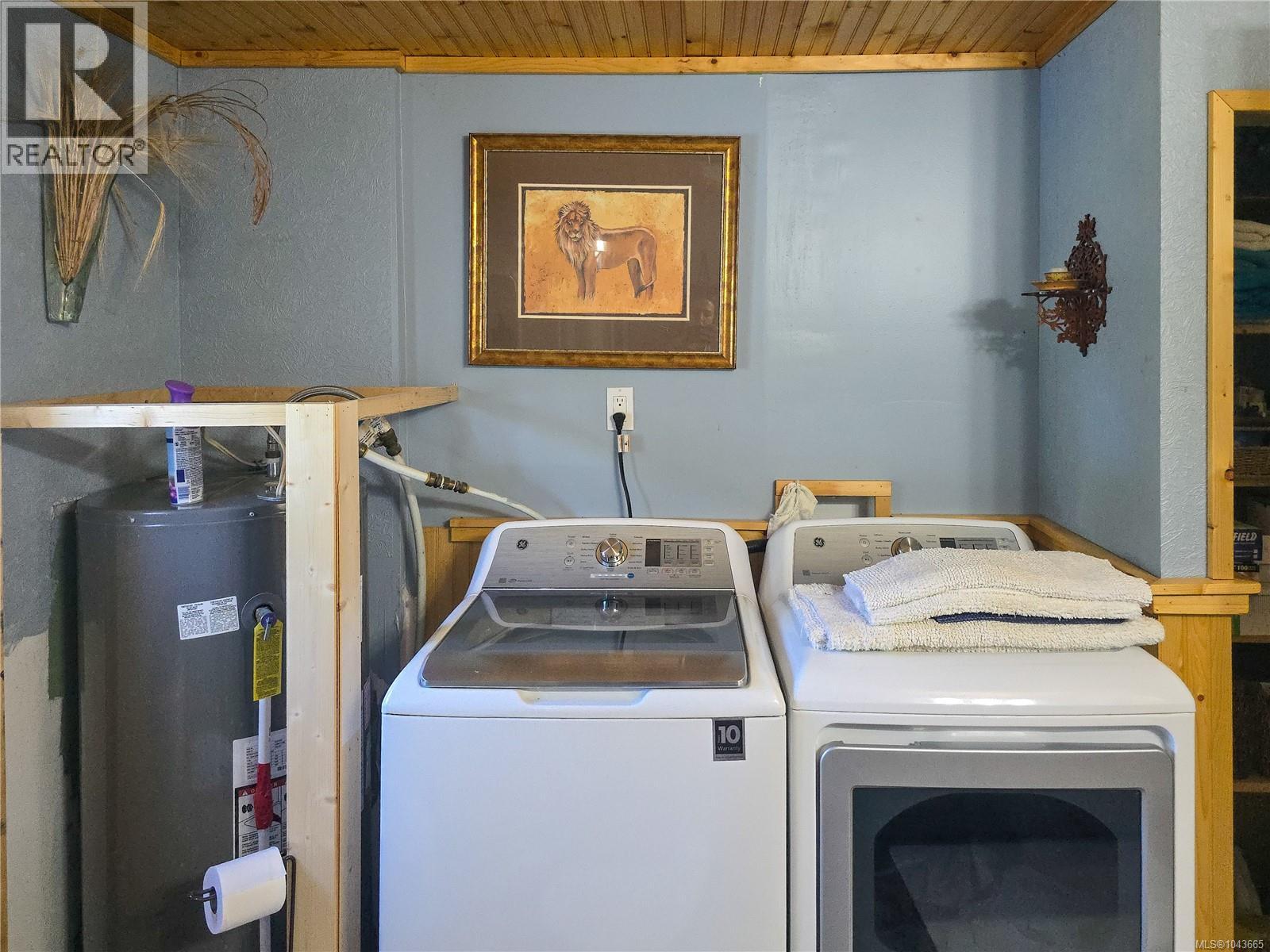 754 Sayward Rd - 37