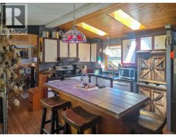 754 Sayward Rd, Sayward, BC V0P1R0 Photo 14
