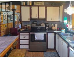 754 Sayward Rd, Sayward, BC V0P1R0 Photo 17