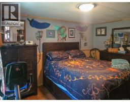 754 Sayward Rd, Sayward, BC V0P1R0 Photo 41