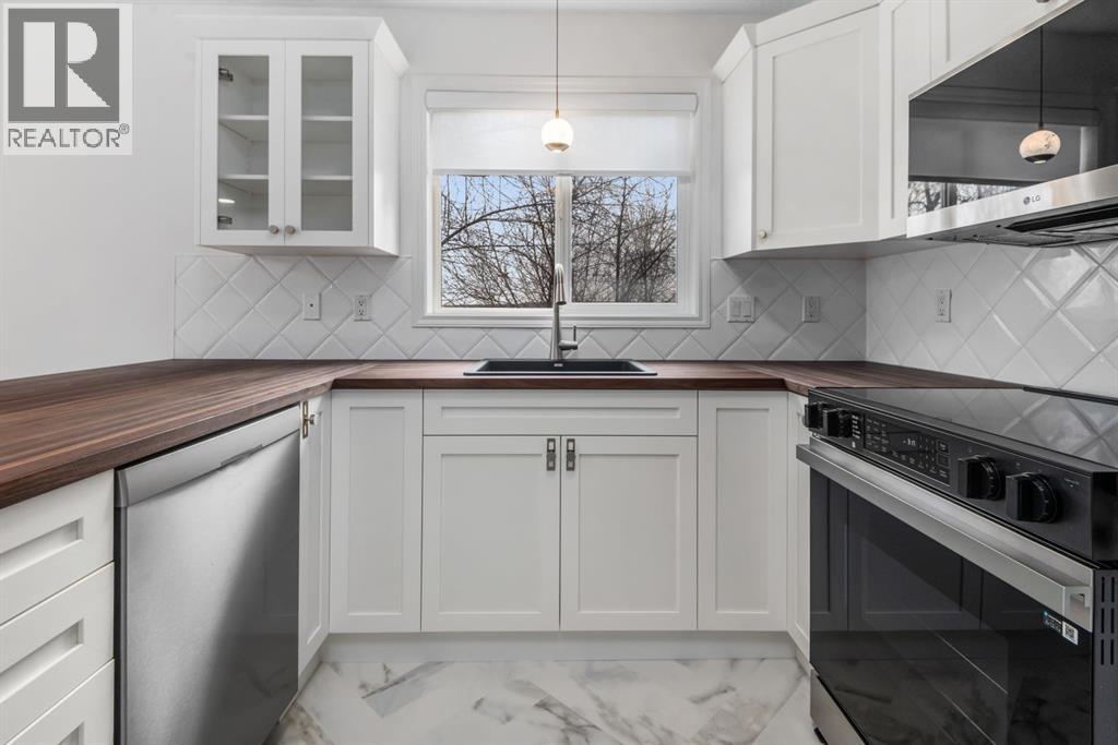 #2205 7451 Springbank Boulevard SW - 12