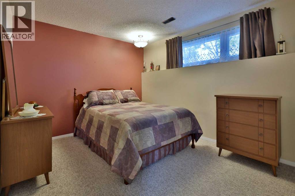 4407 66 Street - 33