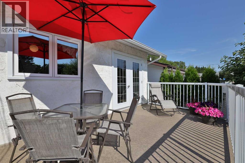 4407 66 Street - 42