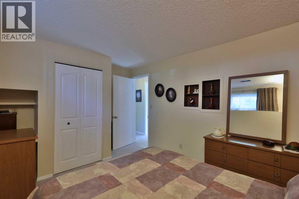 4407 66 Street - 34