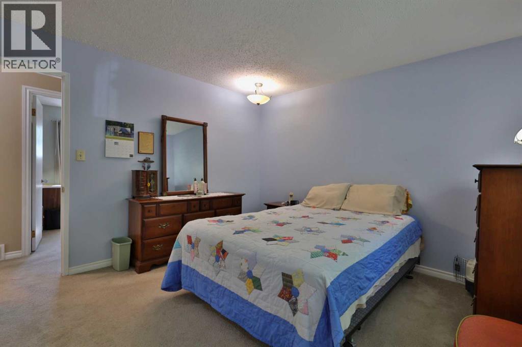 4407 66 Street - 21