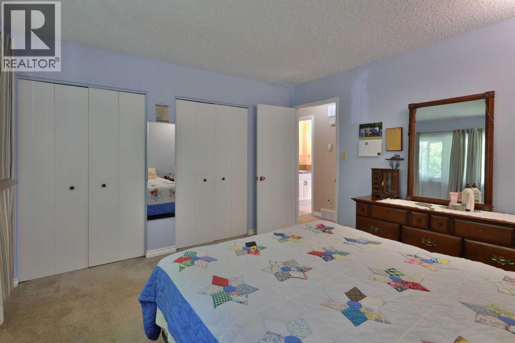 4407 66 Street - 22