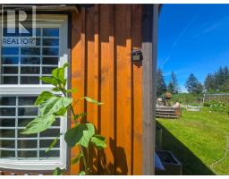 754 Sayward Rd, Sayward, BC V0P1R0 Photo 56