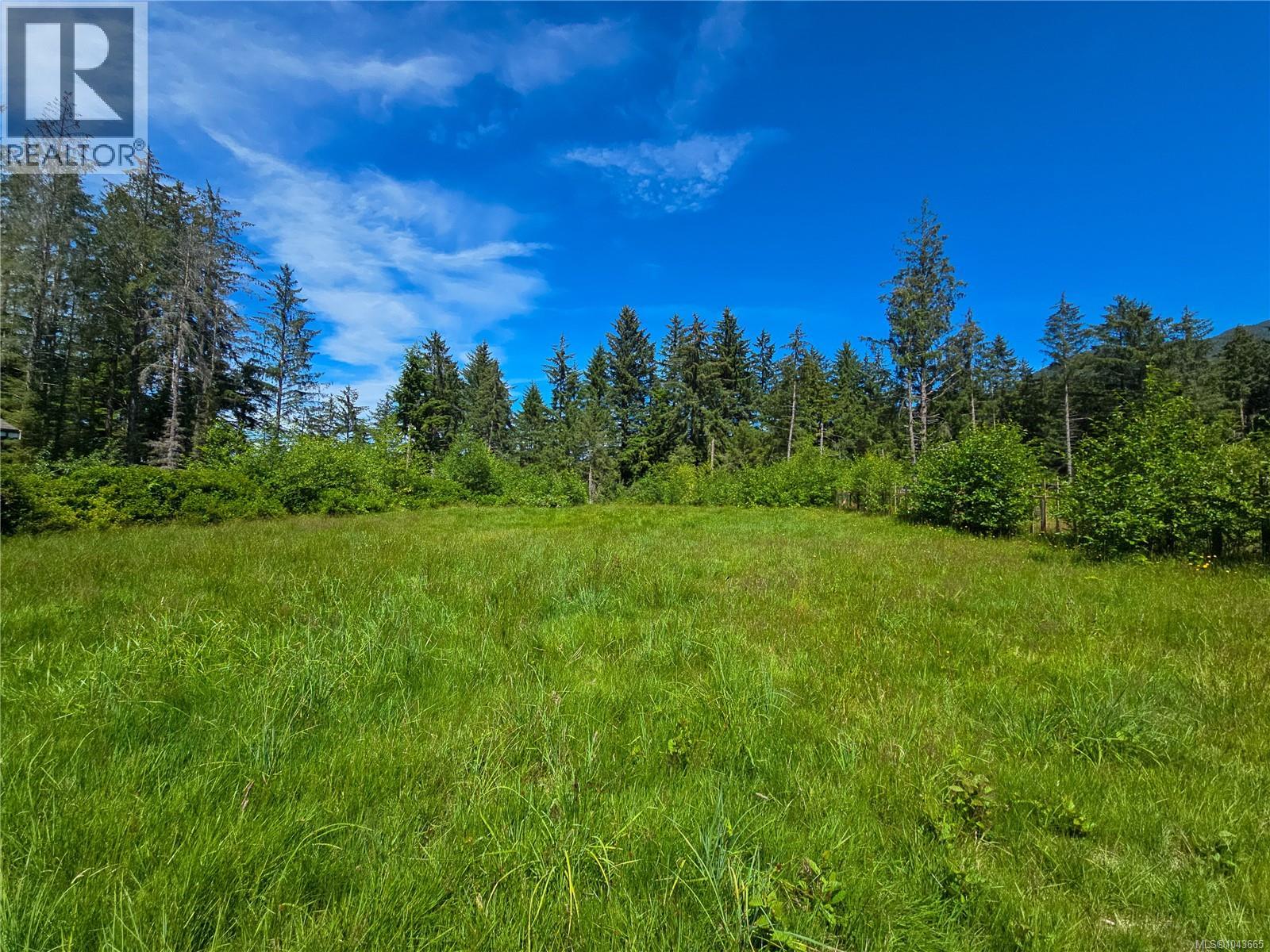 754 Sayward Rd - 52