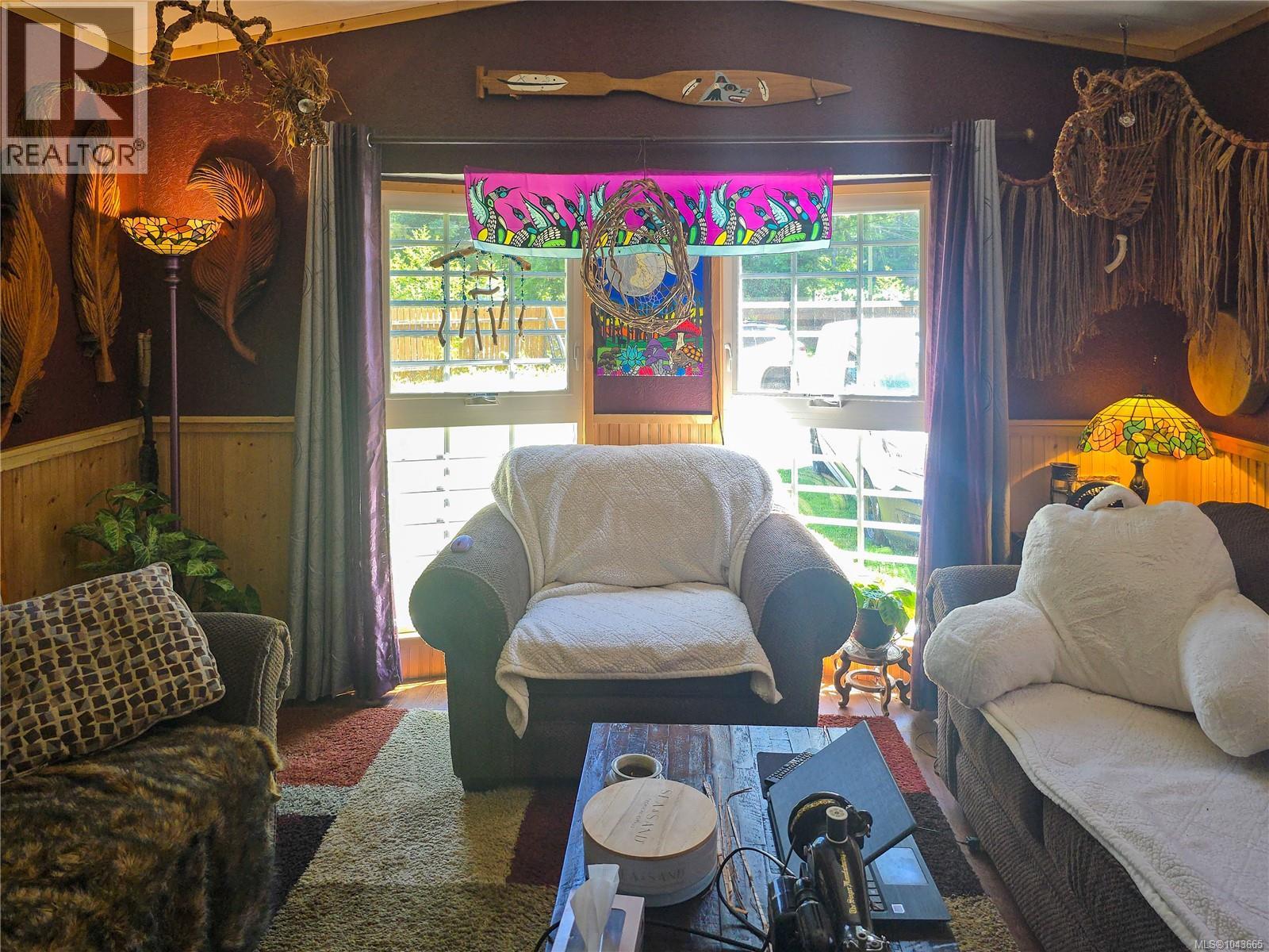 754 Sayward Rd - 47