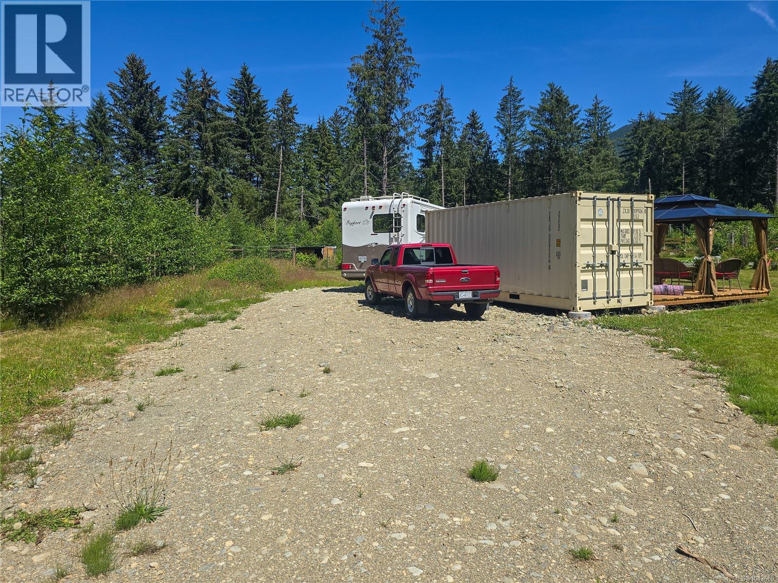 754 Sayward Rd - 65