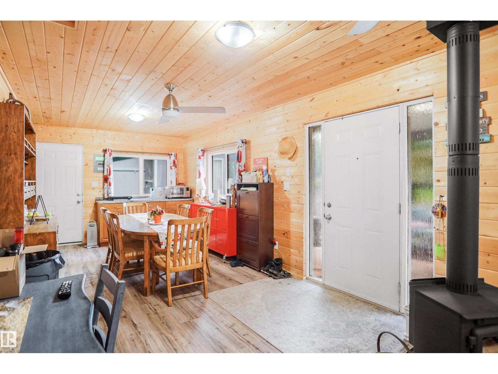 549 11207 TWP ROAD 564 - 10