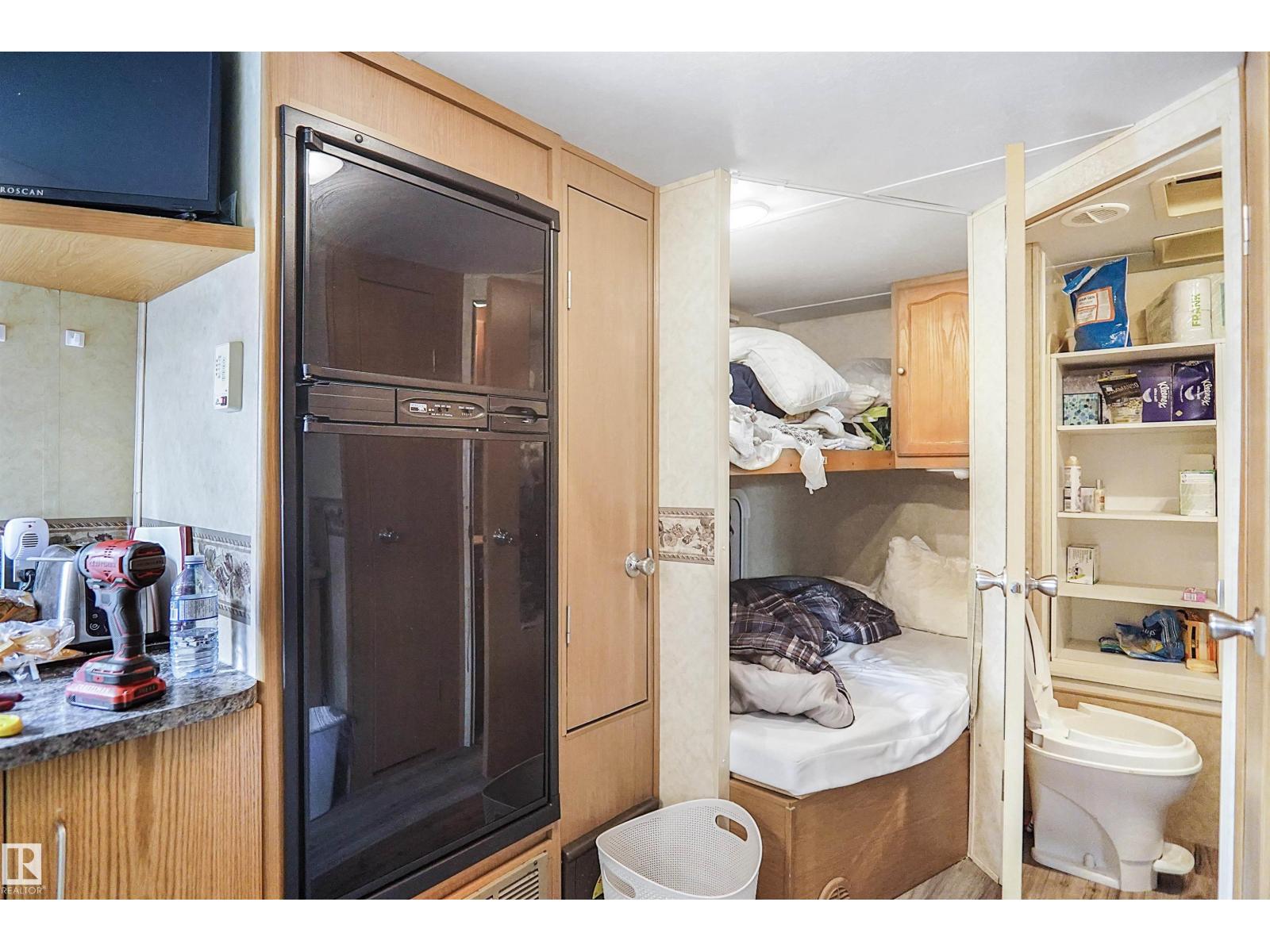 549 11207 TWP ROAD 564 - 19