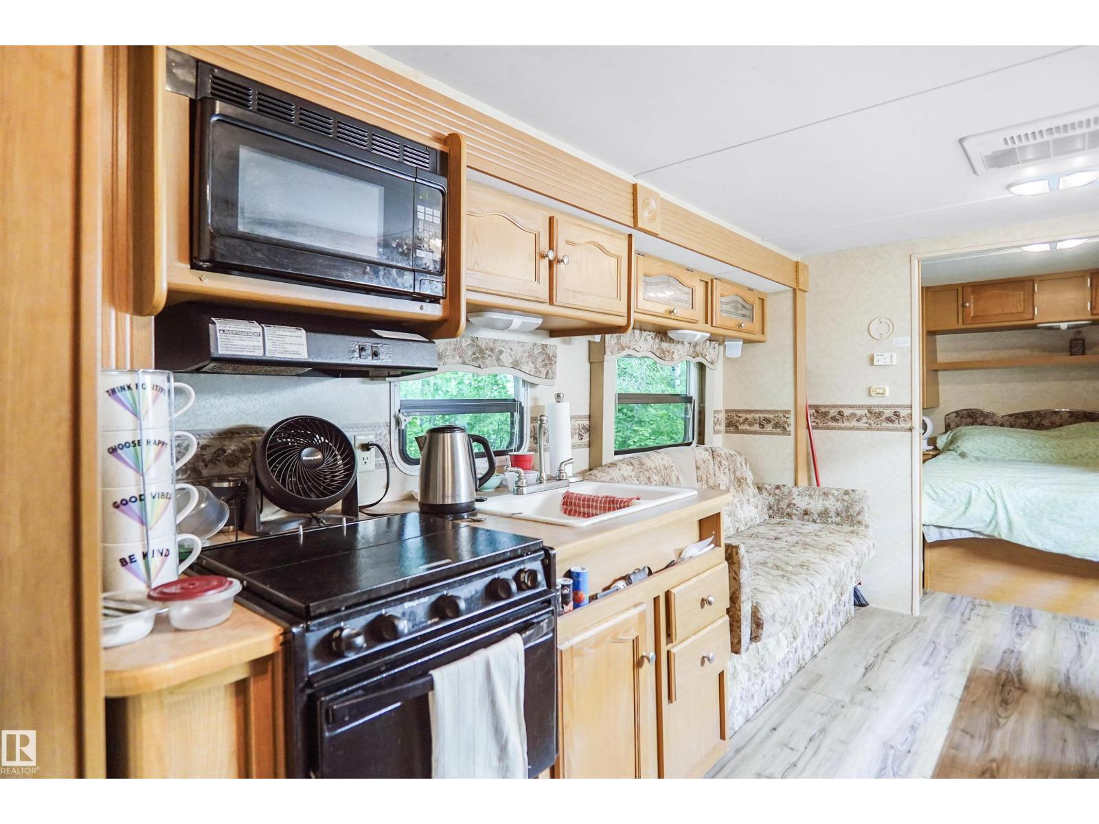 549 11207 TWP ROAD 564 - 23