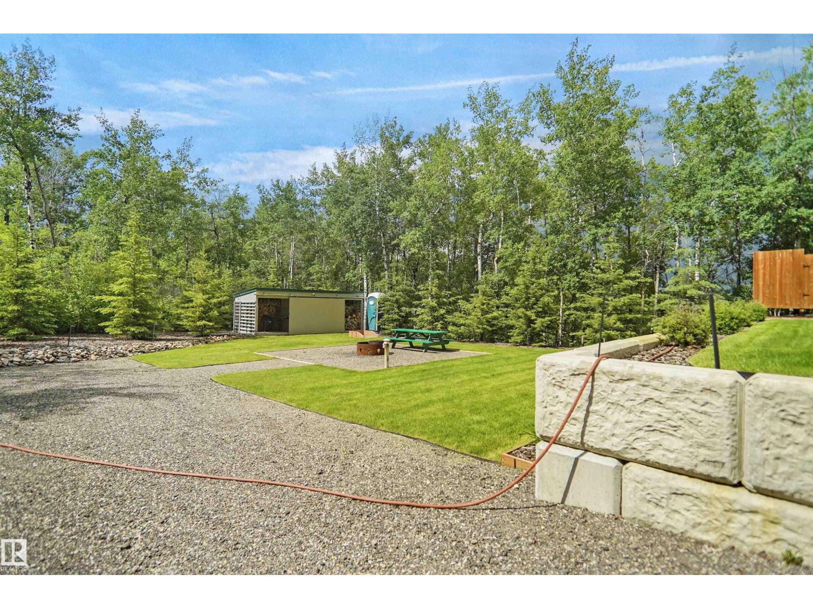 549 11207 TWP ROAD 564 - 38