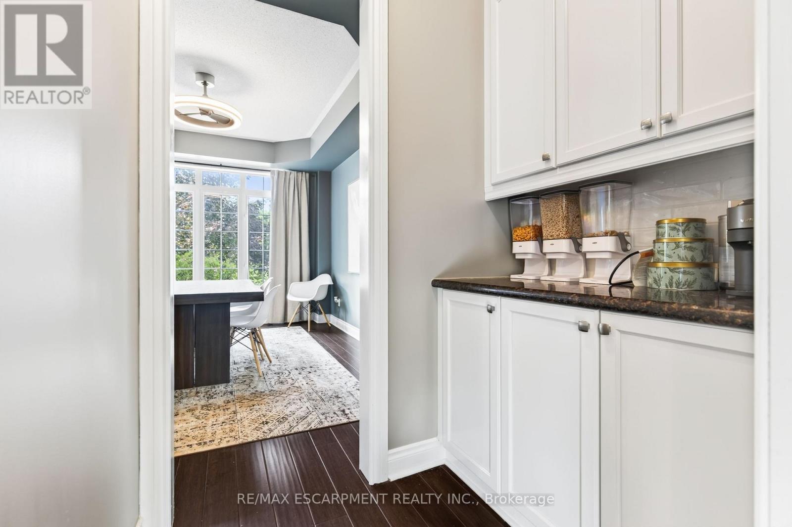 16 WATERCLIFF PLACE - Image 12
