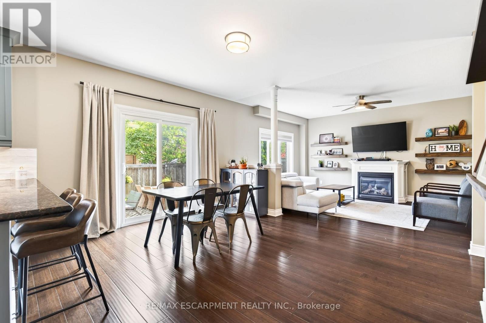 16 WATERCLIFF PLACE - Image 18
