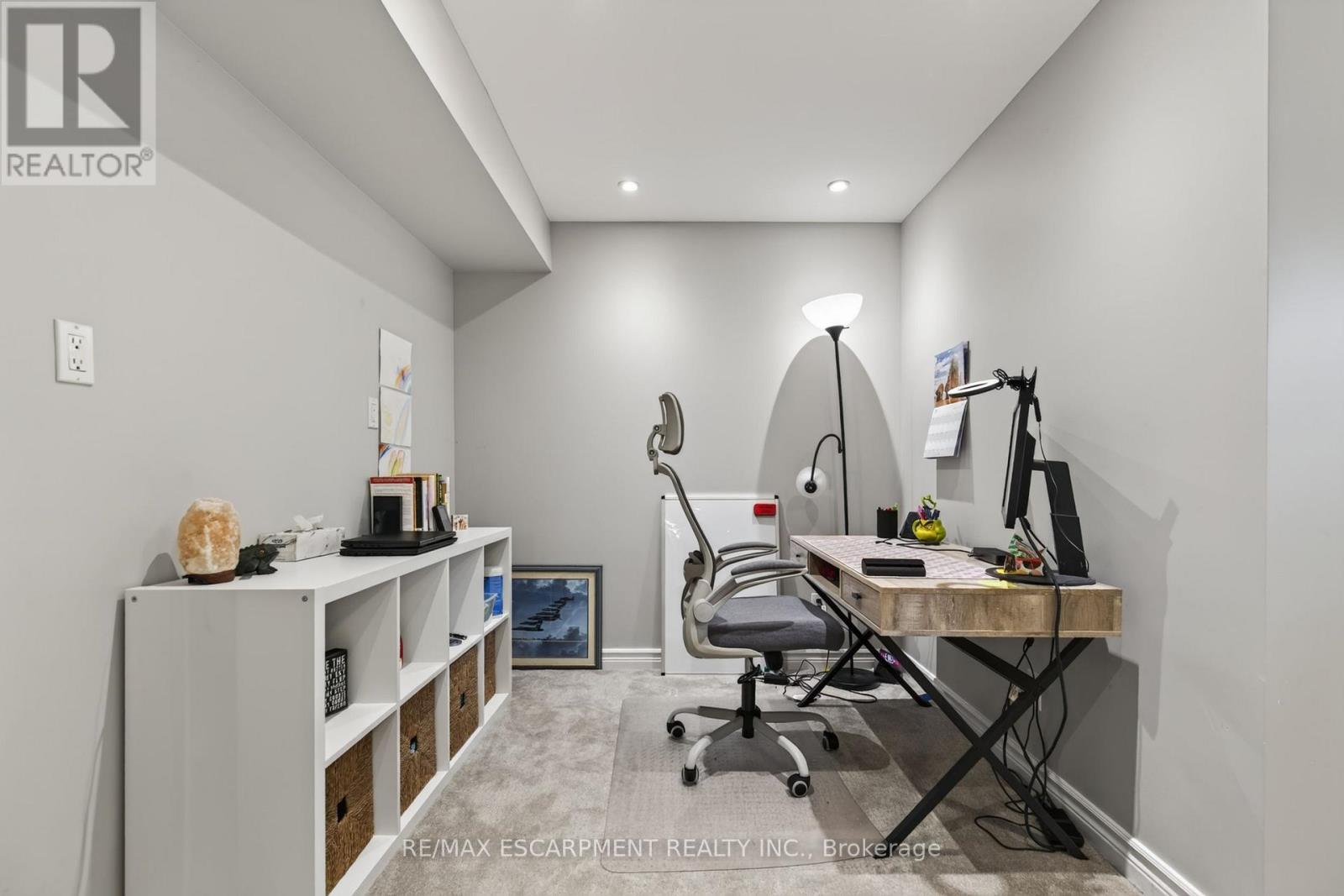 16 WATERCLIFF PLACE - Image 41