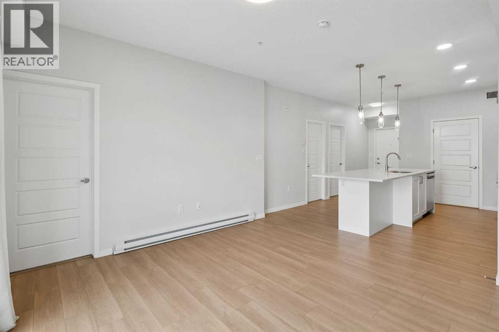 #417 80 Carrington Plaza NW - 12